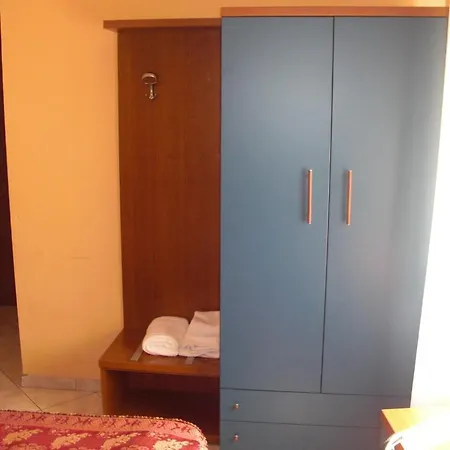 Szálloda Hotel Legnano 2*