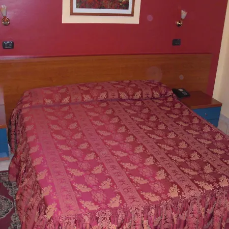 Hotel Legnano Szálloda Legnano