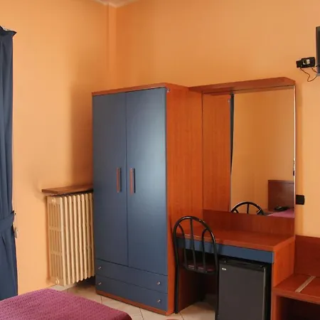 Hotel Legnano 2*